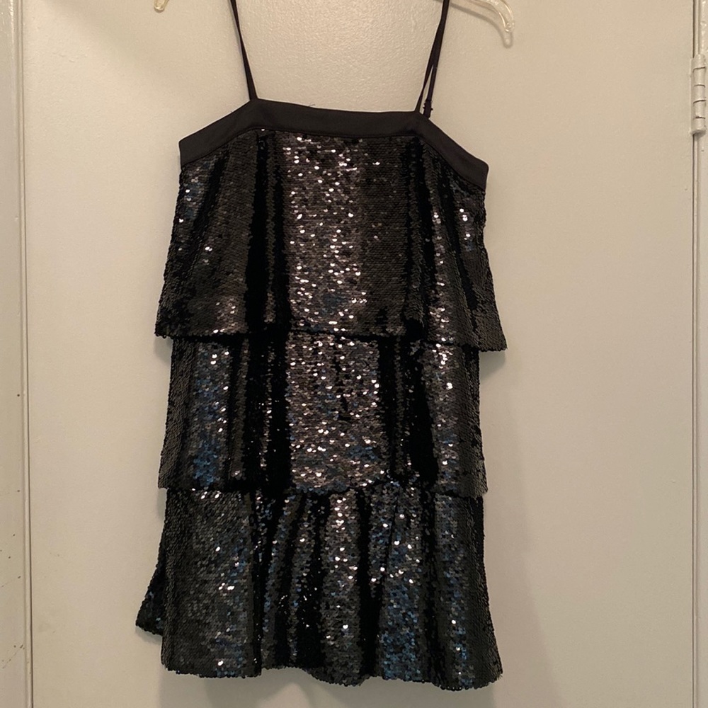Forever21 sequin dress ❤️